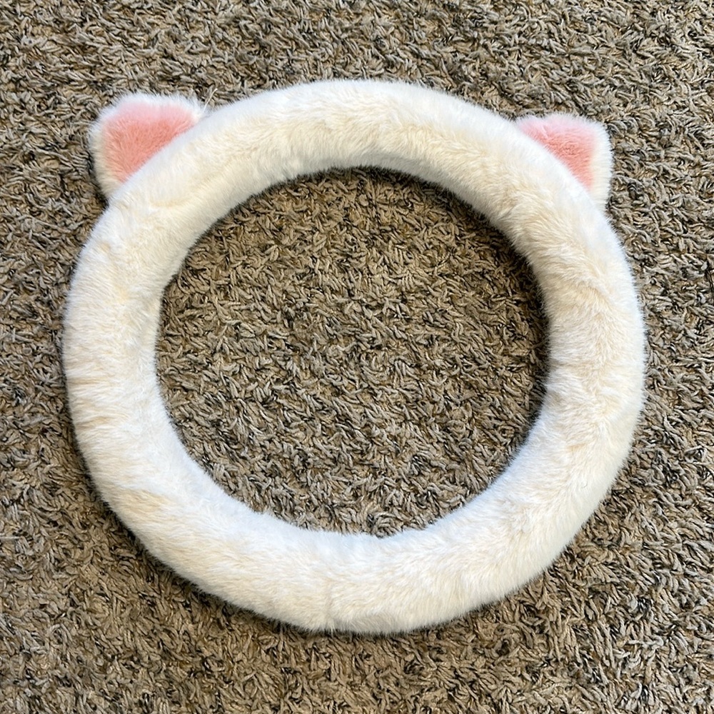 Furry Cat Car Steering Wheel Cover